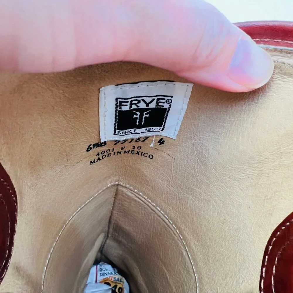 Frye Mellisa Buttons Lug Tall riding boots in brown, Size 6.5